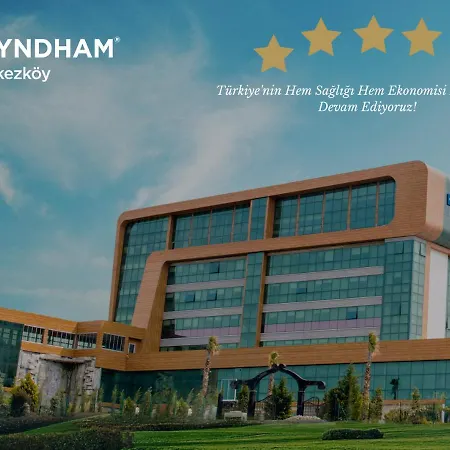 מלון Wyndham 5*