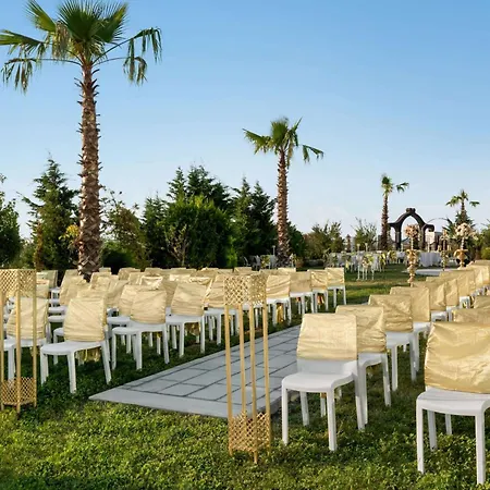 מלון Wyndham 5*