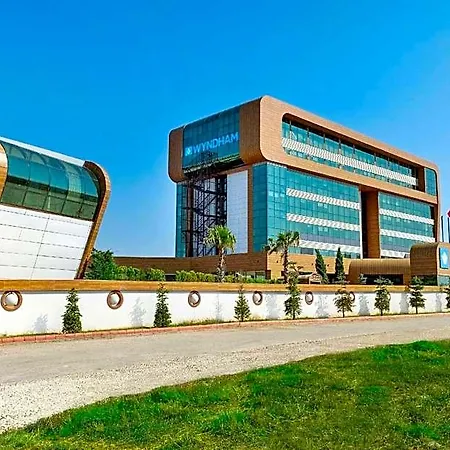 Wyndham 5* جركزكوي