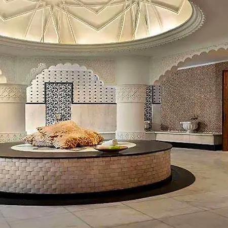 Wyndham فندق