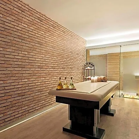 Wyndham فندق 5*