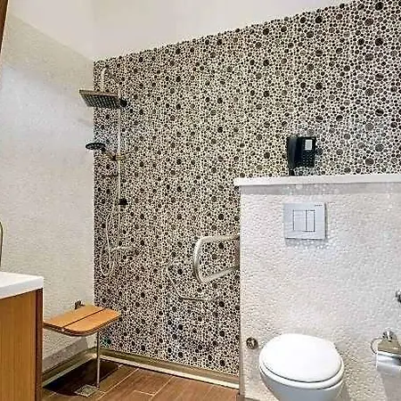 Wyndham فندق 5*