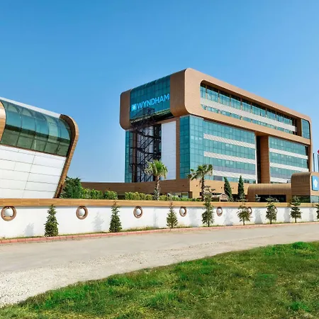 Hotel Wyndham 5*