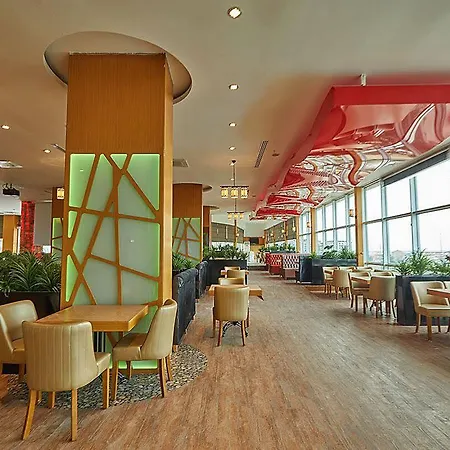 Отель Wyndham 5*
