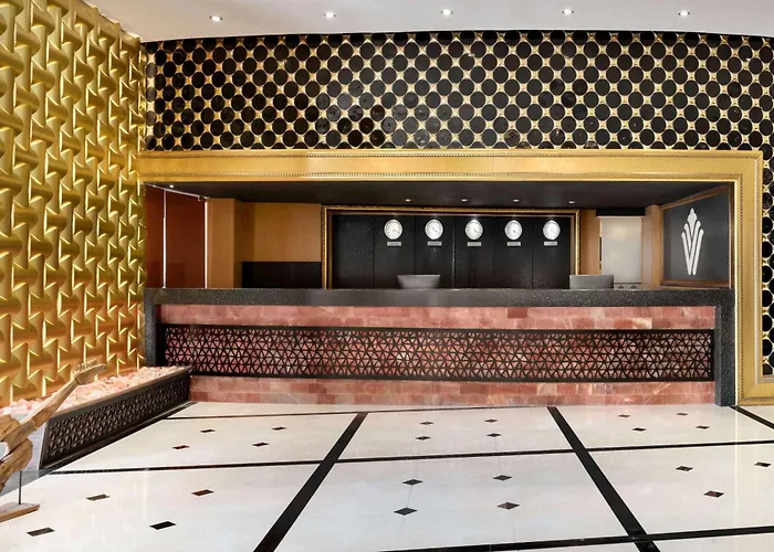 Wyndham Szálloda 5*